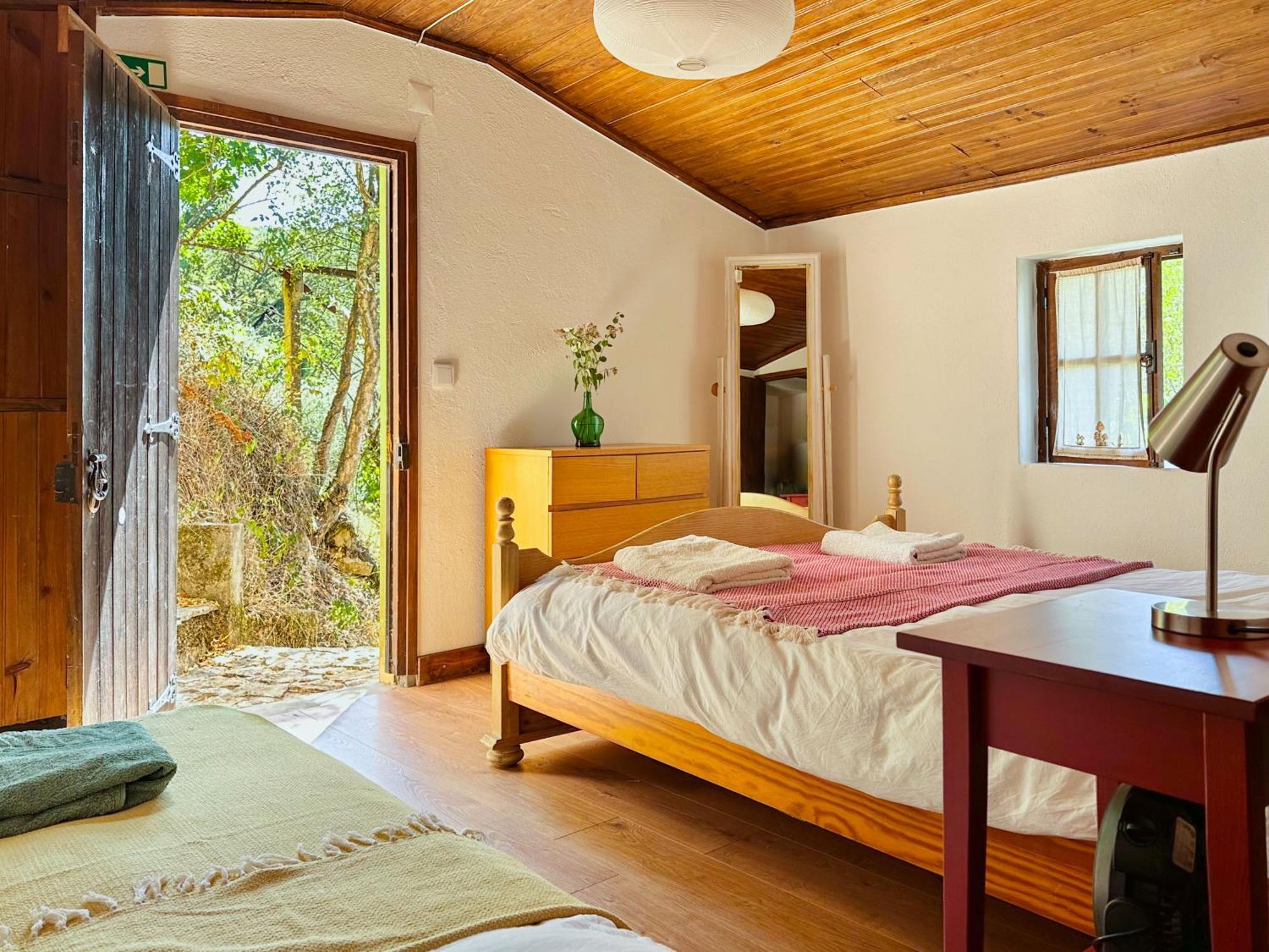 Glamping Do Ze Hotel Cernache do Bonjardim Ngoại thất bức ảnh