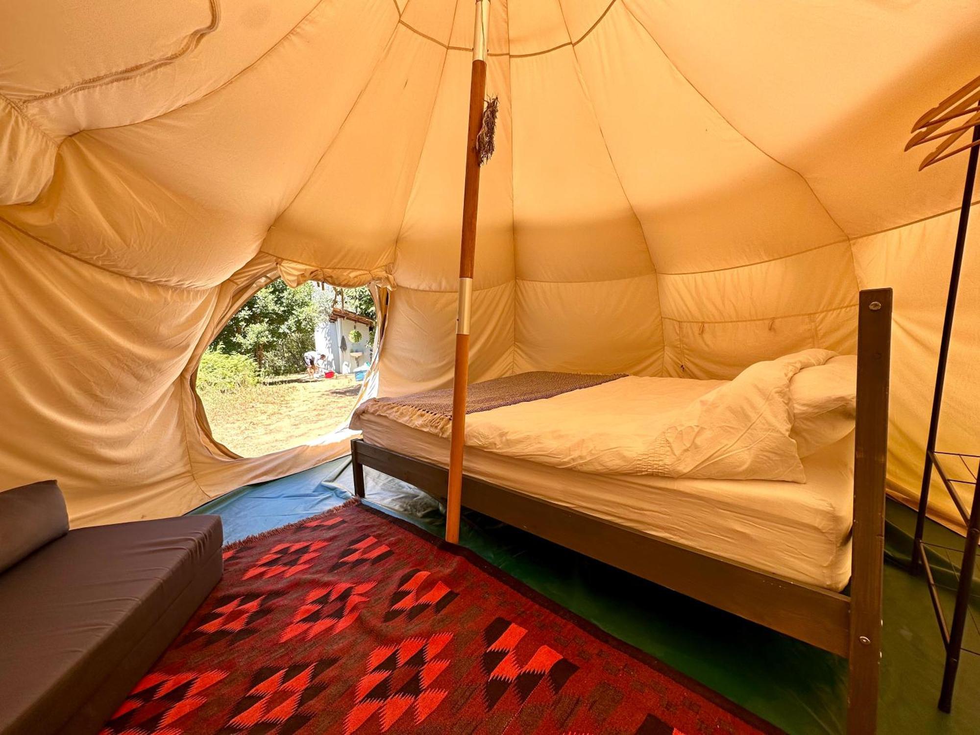 Glamping Do Ze Hotel Cernache do Bonjardim Ngoại thất bức ảnh